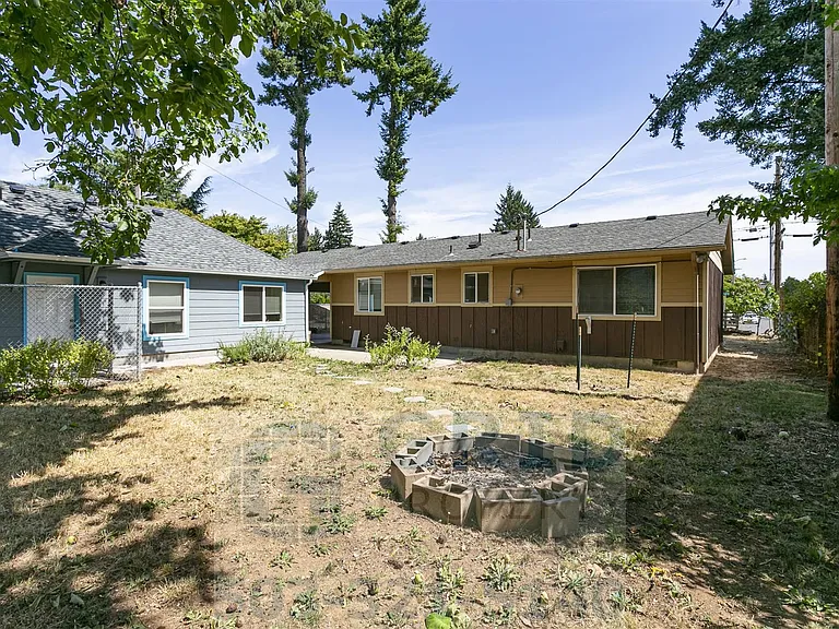 GPM639 - 2801-2803 SE 125th Avenue (T1) — Photo 19