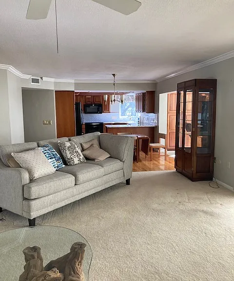 11 Country Club Dr #11 — Photo 7