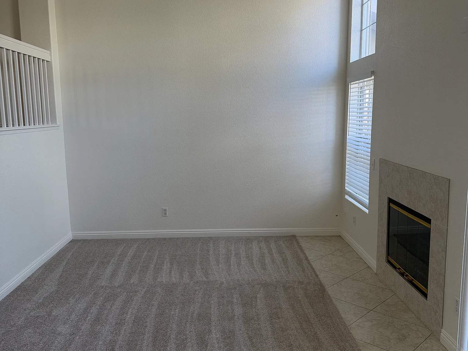 3 bed, 2.5 bath, 1553 sqft, $4,195 — Photo 4