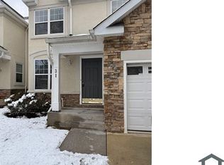 31 Peregrine Ct, Baltimore, MD 21208