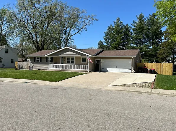 343 E Greenwood St, Morton, IL 61550