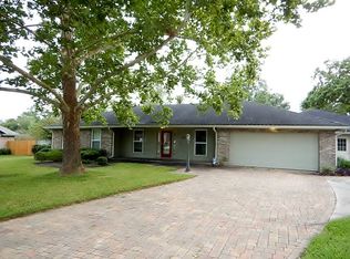 1092 Meadow Dr, Orange Park, FL 32065