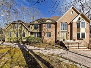 56 Long Hill Rd, Long Valley, NJ 07853