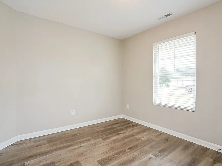 138 Johnston Farms Dr — Photo 15