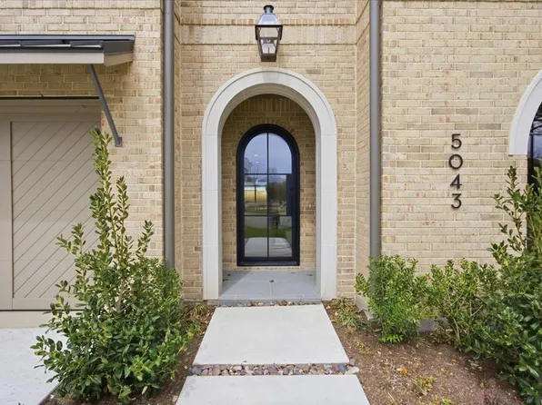 5043 Linnet Ln, Dallas, TX 75209
