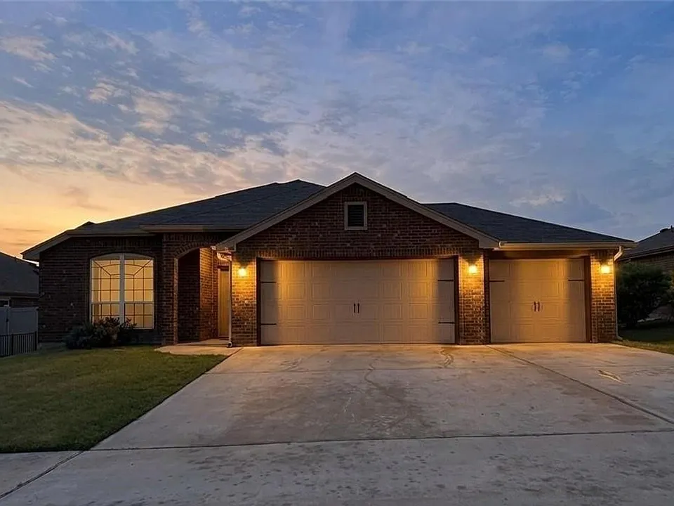 4302 Molly Dyer Dr