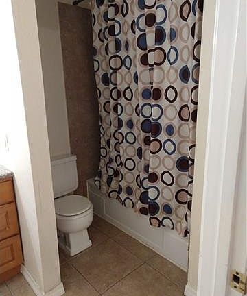 4th image of 1116 Crape Myrtle Ln APT 17
