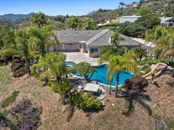 12588 Palos Tierra Rd, Valley Center, CA 92082