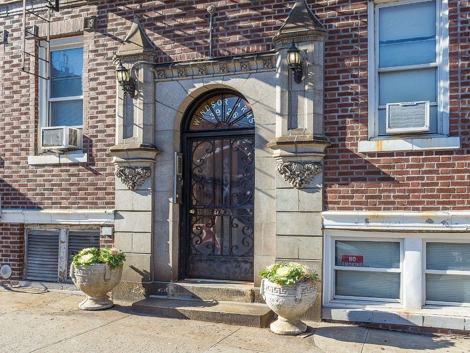 1st image of 3926 62nd St #5B