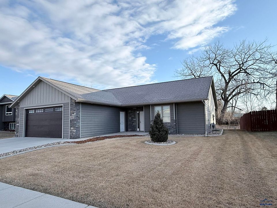 1st image of 2822 Olive Grove Ct
