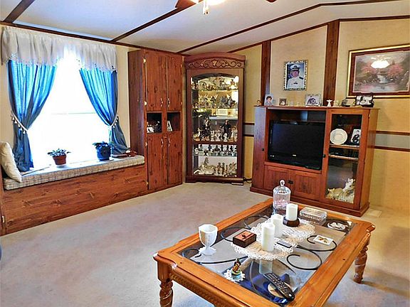 4th image of 4899 Huisache St