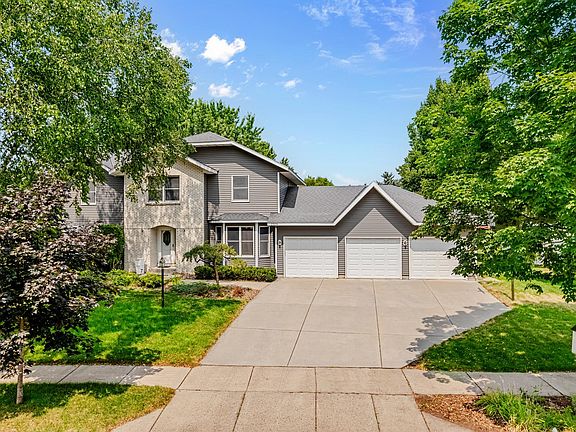3rd image of 2509 Colony Dr