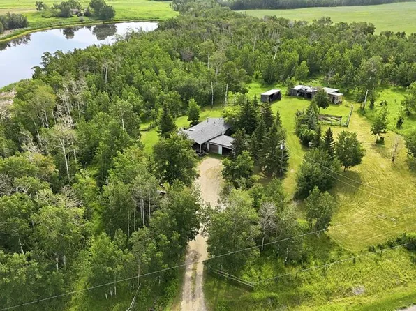 32545 S Range Road 25, Mountain View County, AB T4H 4B9