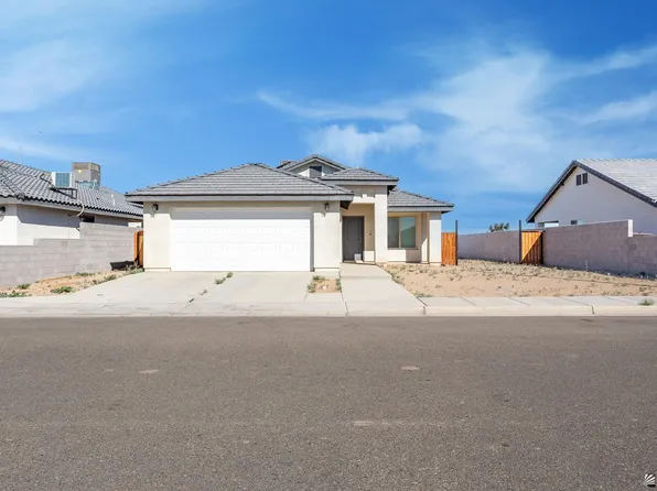 4792 E Udall Ln, San Luis, AZ 85336