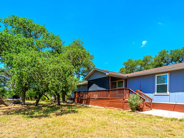 8579 Whartons Dock, Bandera, TX 78003