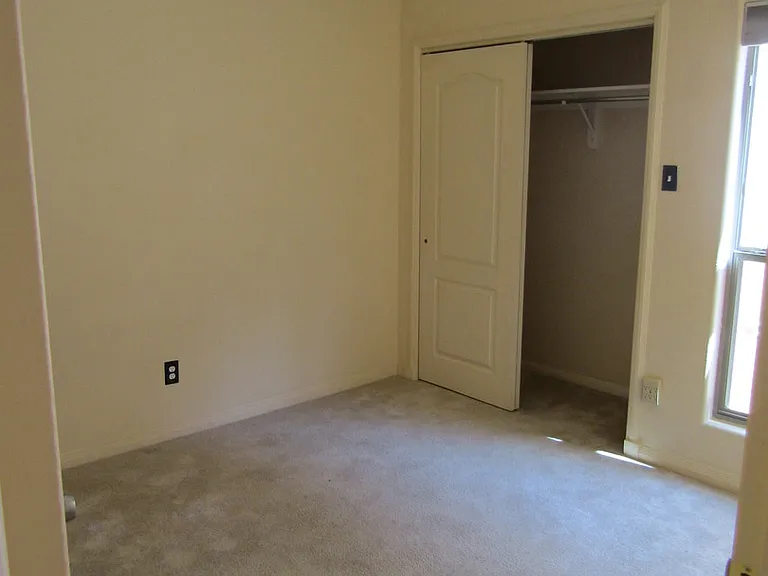 701 Indian Hollow Rd #3 — Photo 12
