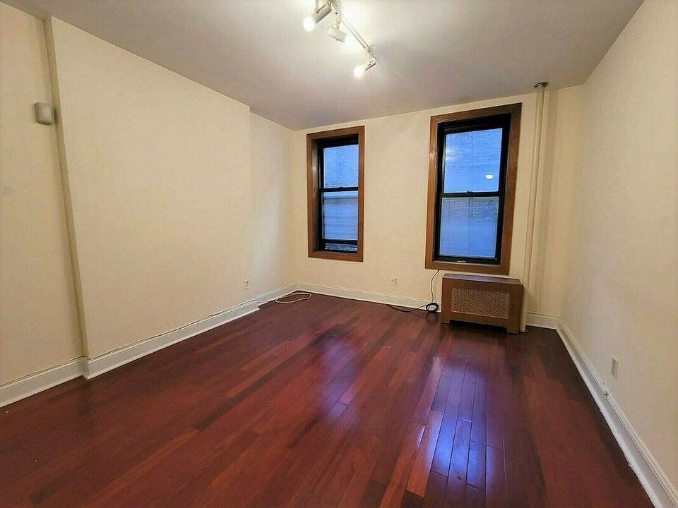 1st image of 223 W 16th St APT 2B