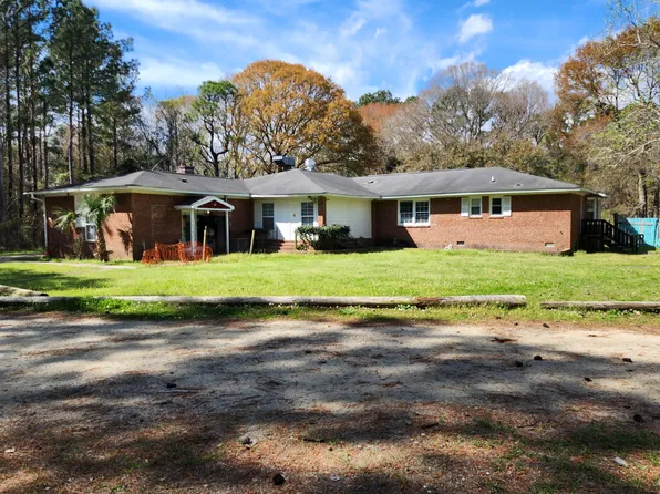 9254 N Highway 17, Mc Clellanville, SC 29458