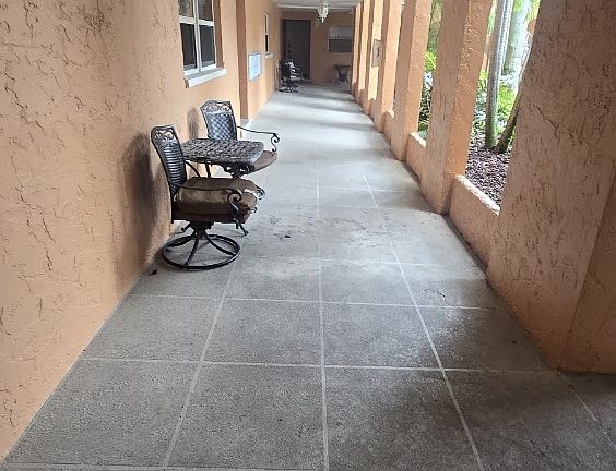 5th image of 1906 Golf View Ave #9