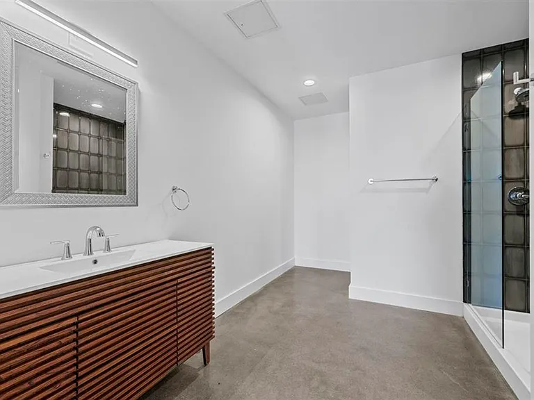 1131 Fairview Ave #309 — Photo 10