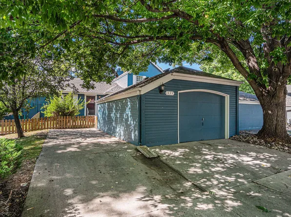 1339 Village Park Ct, Fort Collins, CO 80526