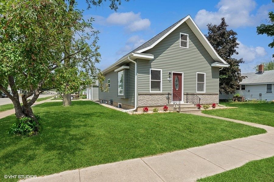 408 State St, Central City, IA 52214 Zillow