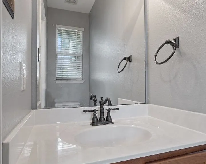 120 Brazos Ln — Photo 12