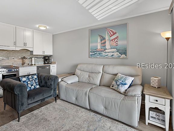 5th image of 40 Folly Field Rd APT A218