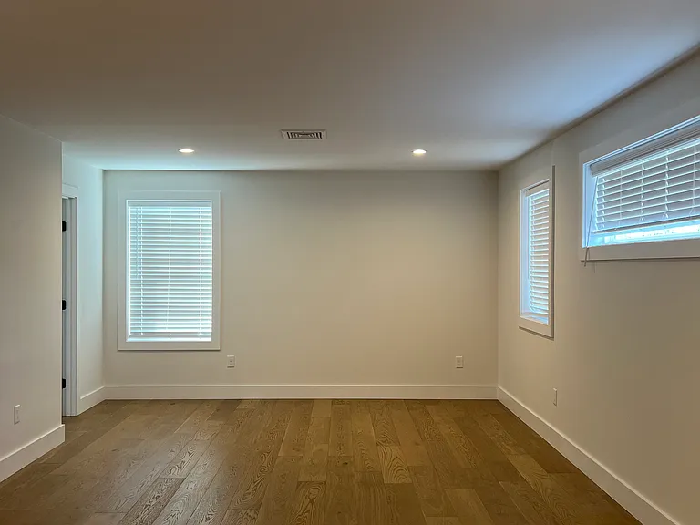 Spacious master bedroom