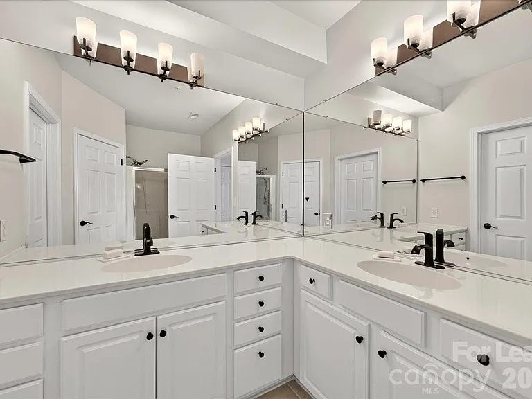 14437 San Paolo Ln — Photo 22