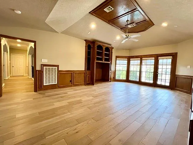 19911 Westside Forest Dr — Photo 14