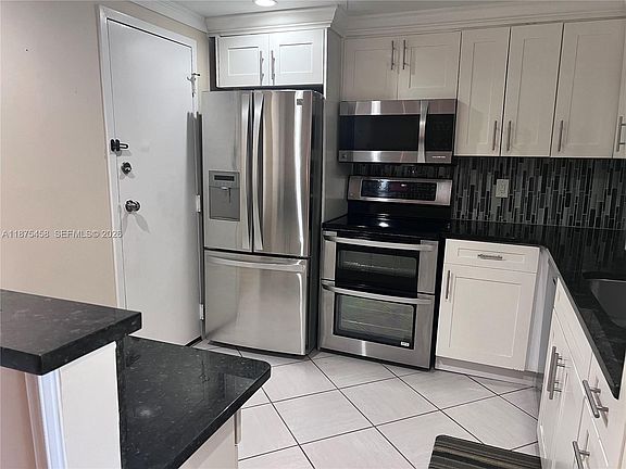 2nd image of 6600 Cypress Rd APT 504