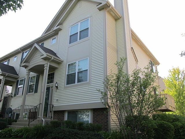 1st image of 2557 N Augusta Dr