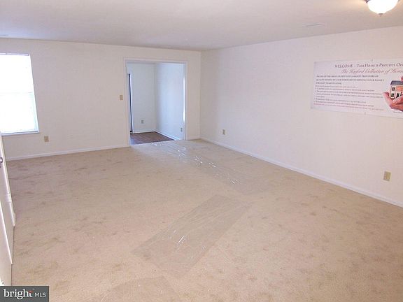 3rd image of 1235 Brice Sq