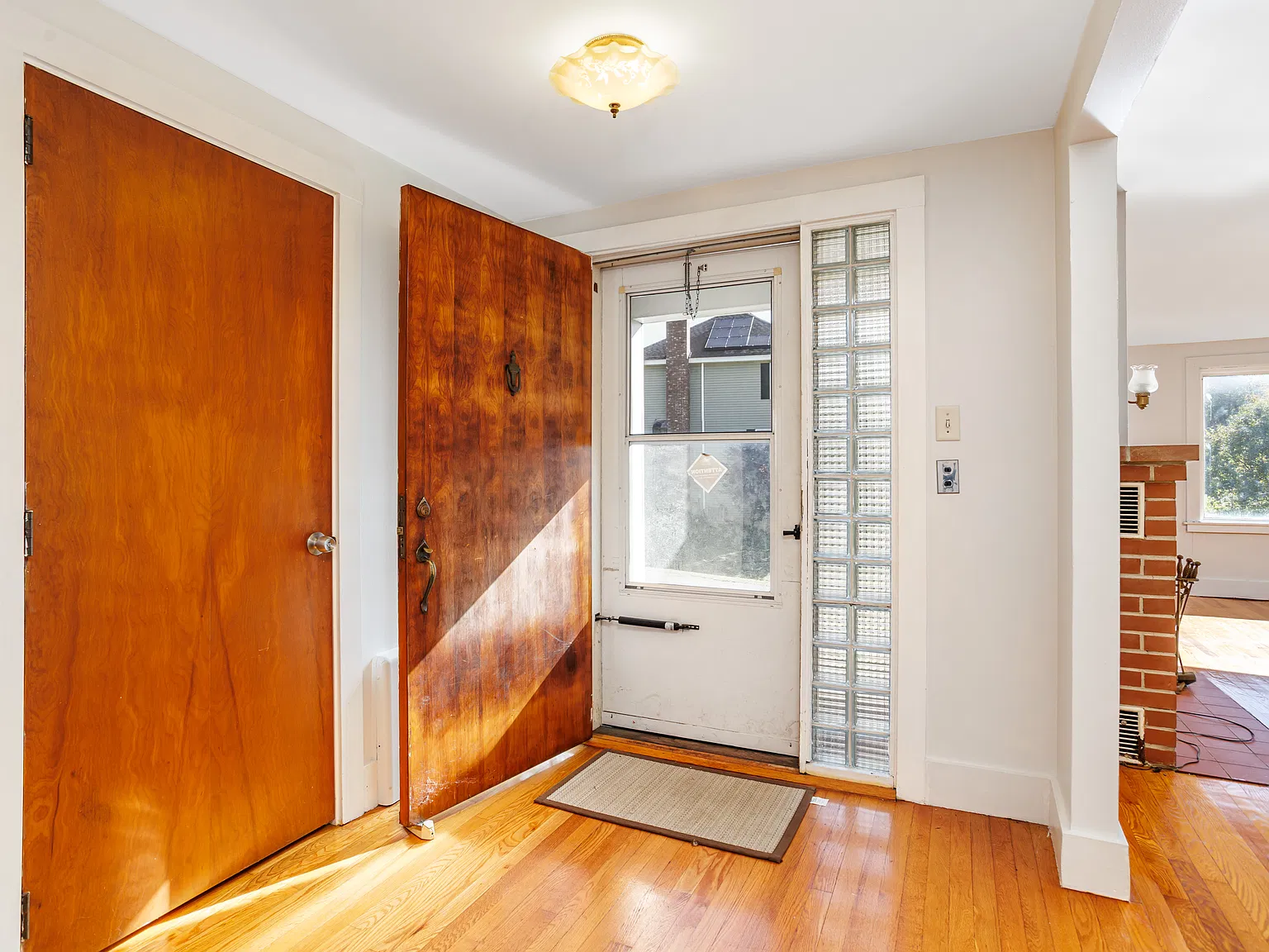 2 bed, 1457 sqft, $2,400 — Photo 4