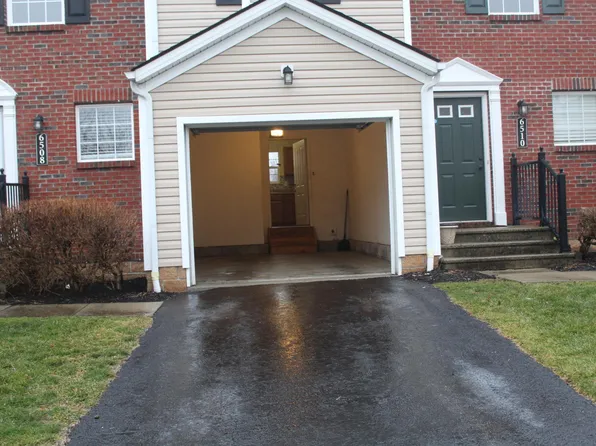 6508 Ash Rock Cir, Westerville, OH 43081