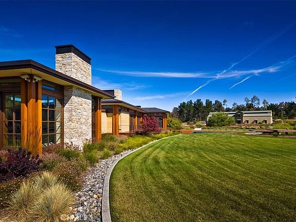 3rd image of 1604 Tiffany Ranch Rd