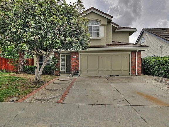2nd image of 3398 Pinnacle Dr
