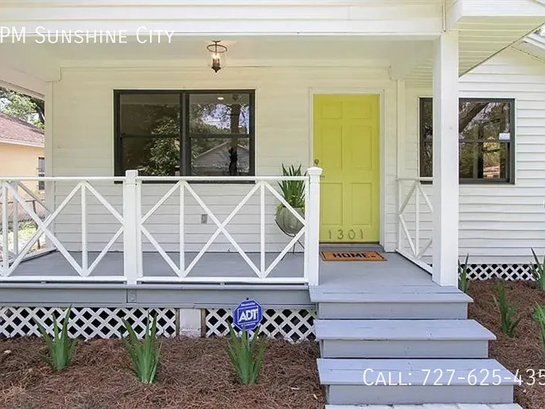 1301 E Cayuga St — Photo 3