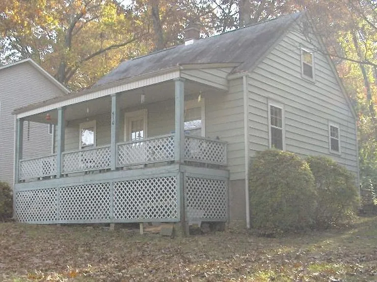 510 Sunrise Dr — Photo 1