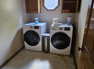 8310 W 149th Ter, Overland Park, KS 66223