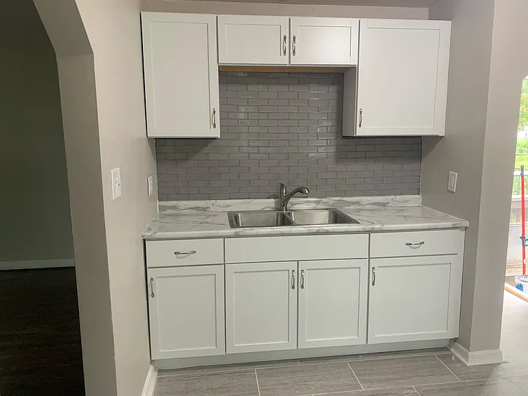 4014 Park Ave — Photo 9