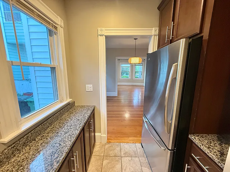 98 Putnam St #1 — Photo 12