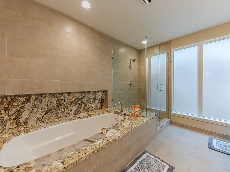 2073 Pasadena Glen Rd — Photo 51