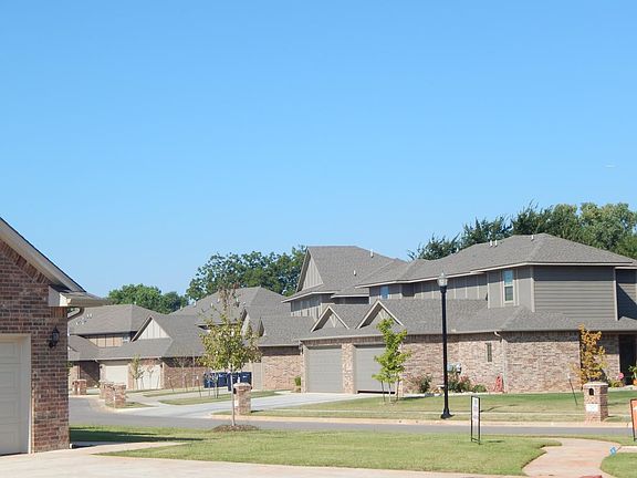 3rd image of 12005 Jadesdale Cir