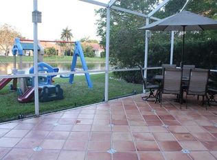 851 Garnet Cir, Weston, FL 33326