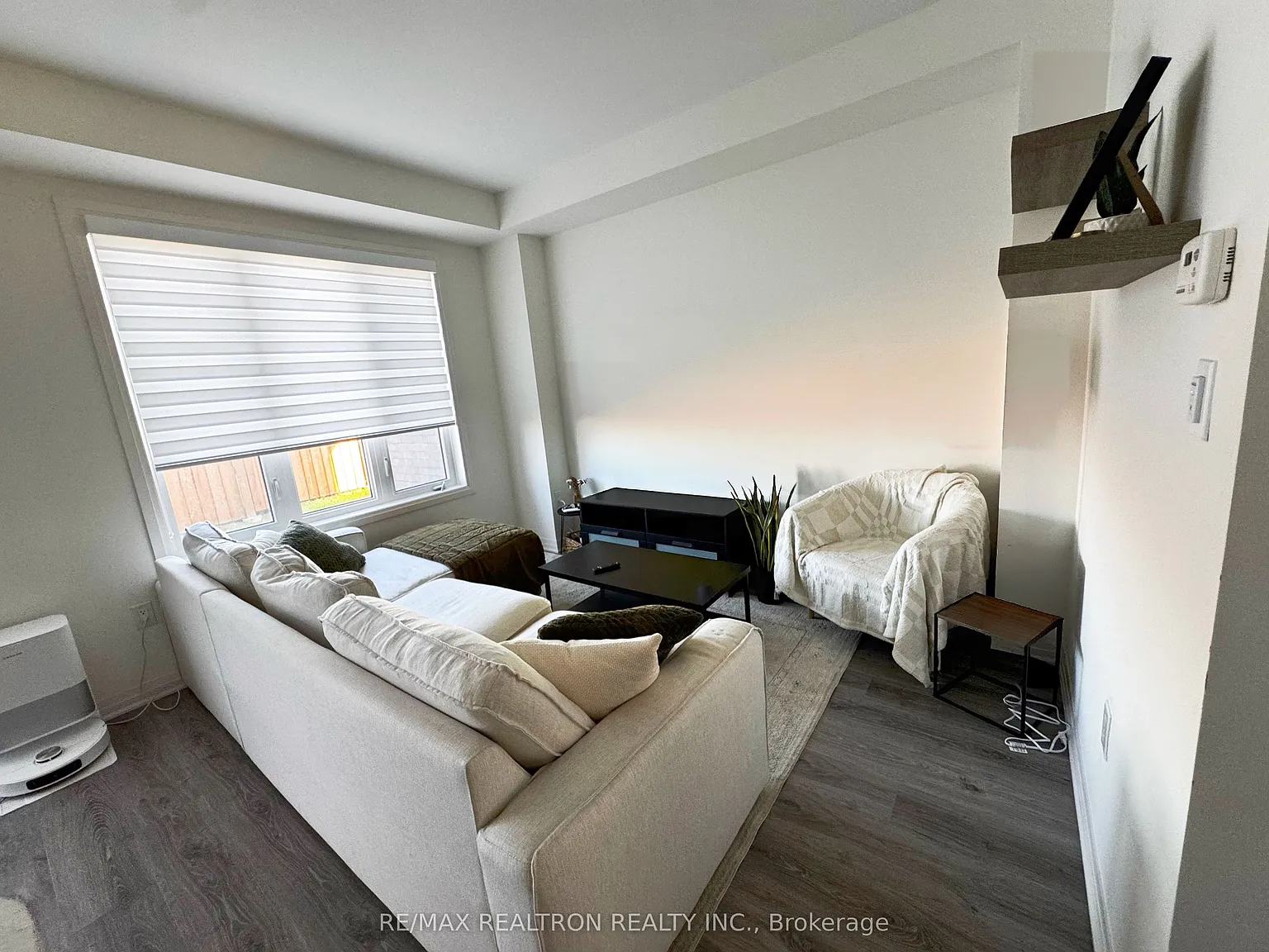 3 bed, $2,700 — Photo 3