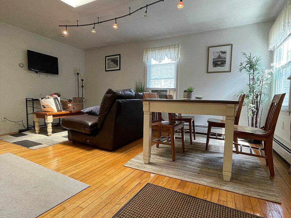 1st image of 92 Edwards St APT 9