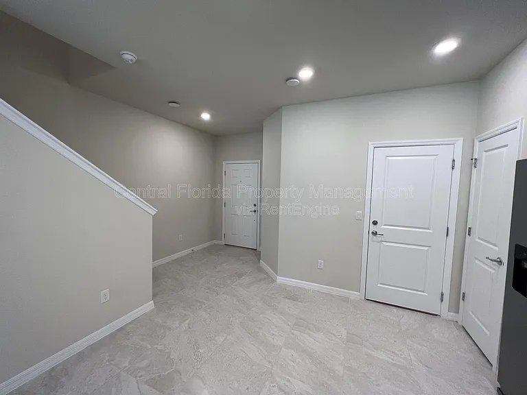 4517 Sparkling Shell Ave — Photo 15