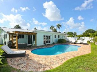 1099 SW 7th St, Boca Raton, FL 33486